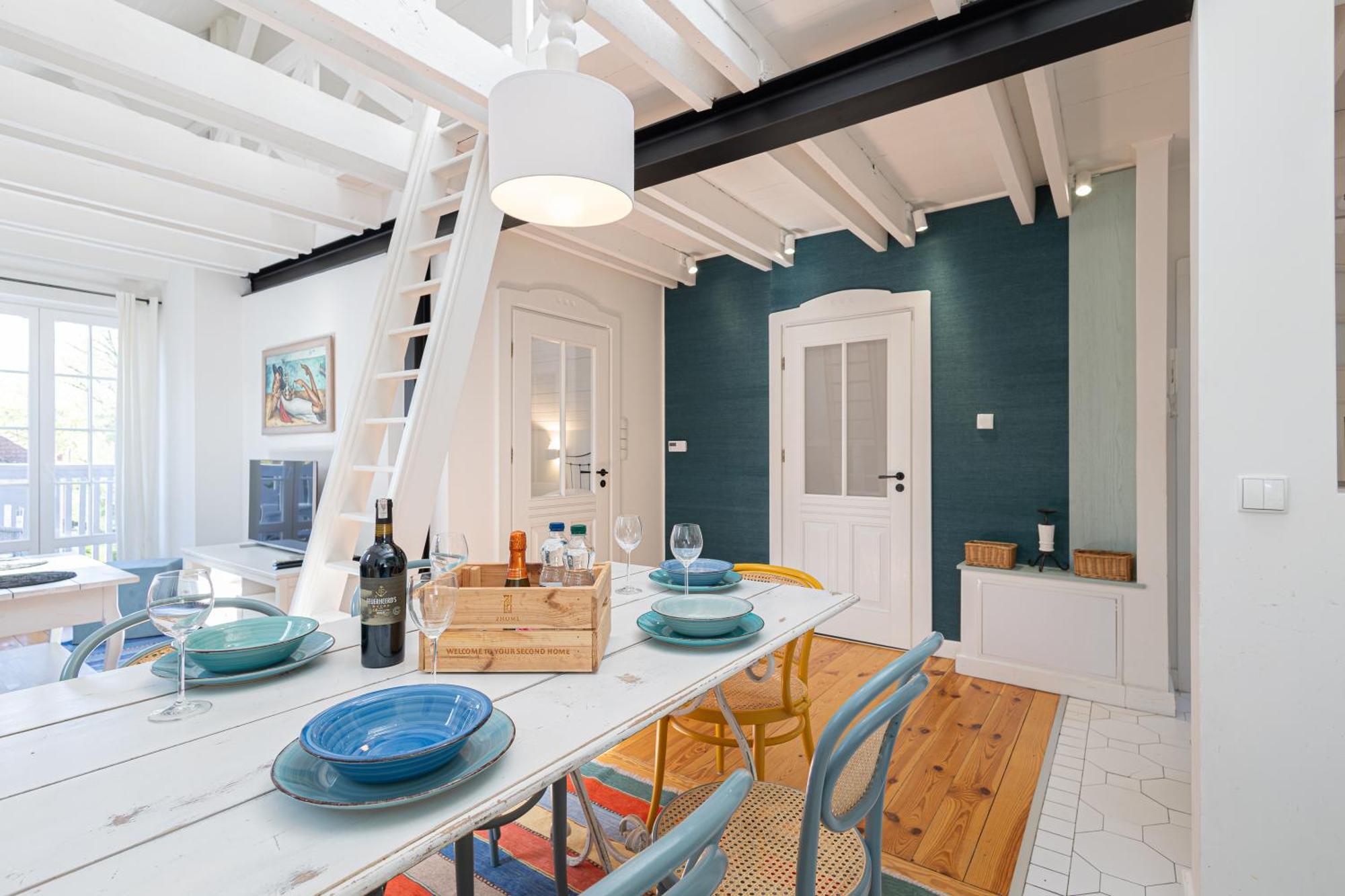 2Homerent Emily سوبوت المظهر الخارجي الصورة